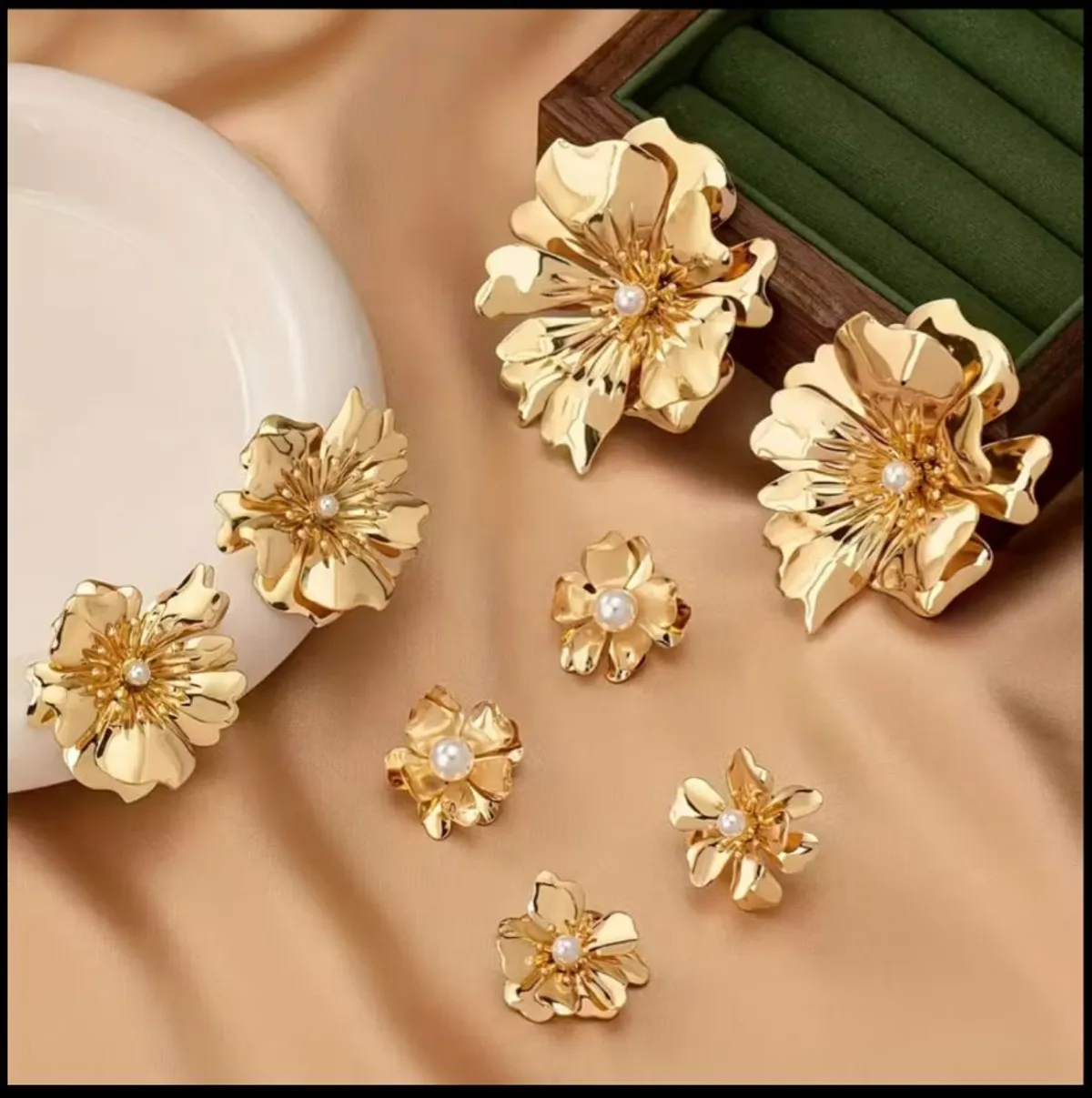 4-Pair Set of Minimalist Metal Geometric Flower Earrings with Faux Accents, Multiple Sizes Available
