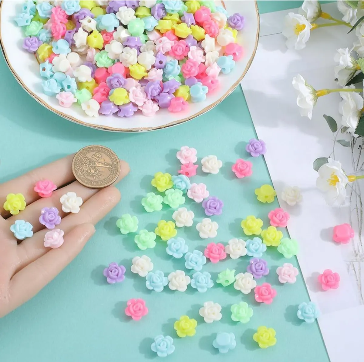 52pcs Large Acrylic Flower Beads Rose Flower Beads Spring Rosary Floral Candy Color Opaque Big Colorful Bead Charms for Jewelry Making Women Bracelet Necklace Keychain Crafts Accessories