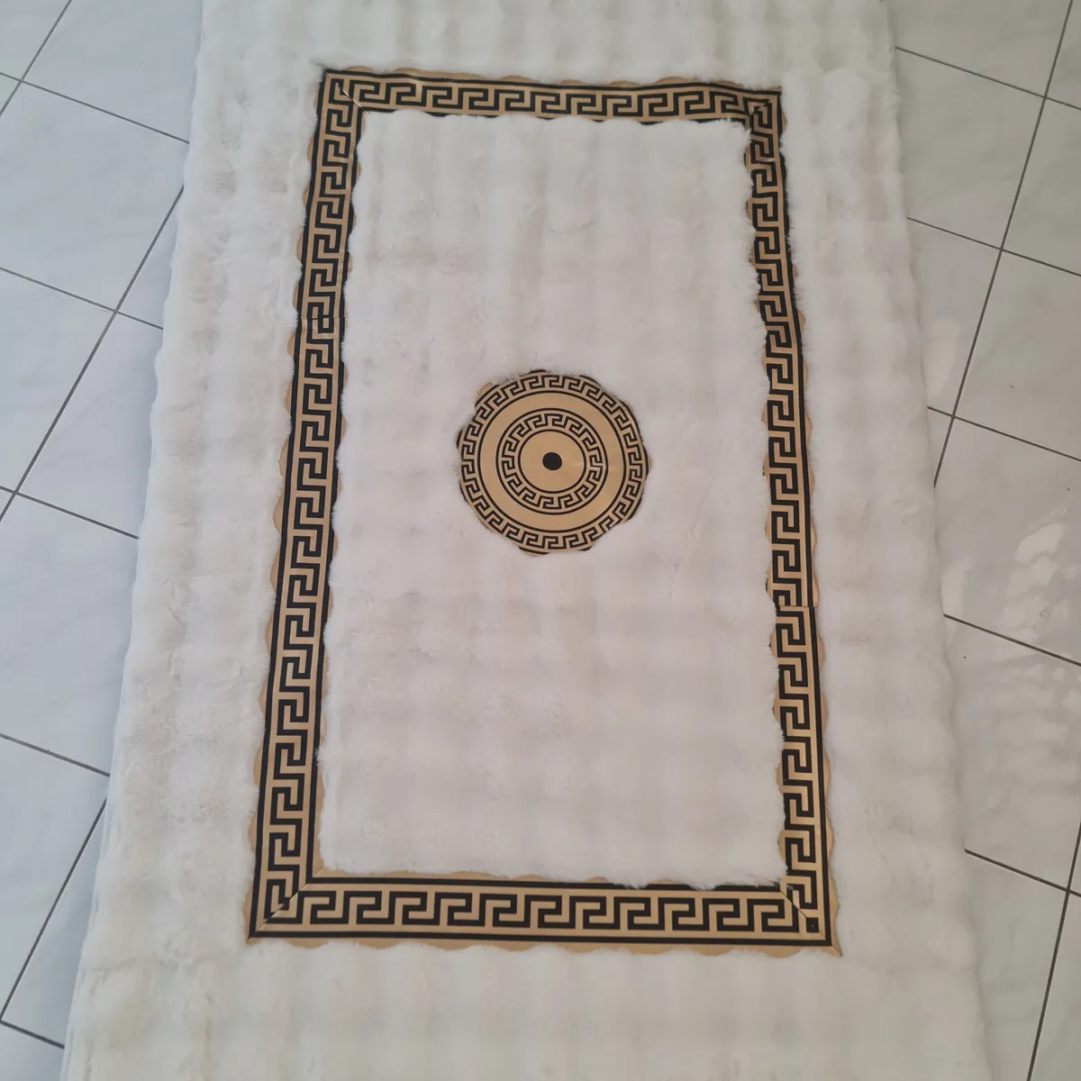 Large size rug, White and gold rug 5 × 10