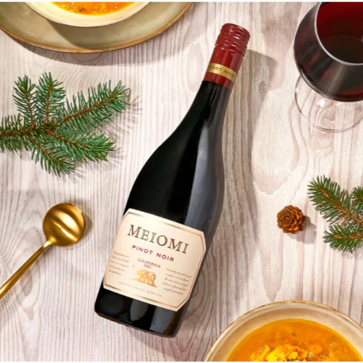 Meiomi Pinot Noir Red Wine 750 mL