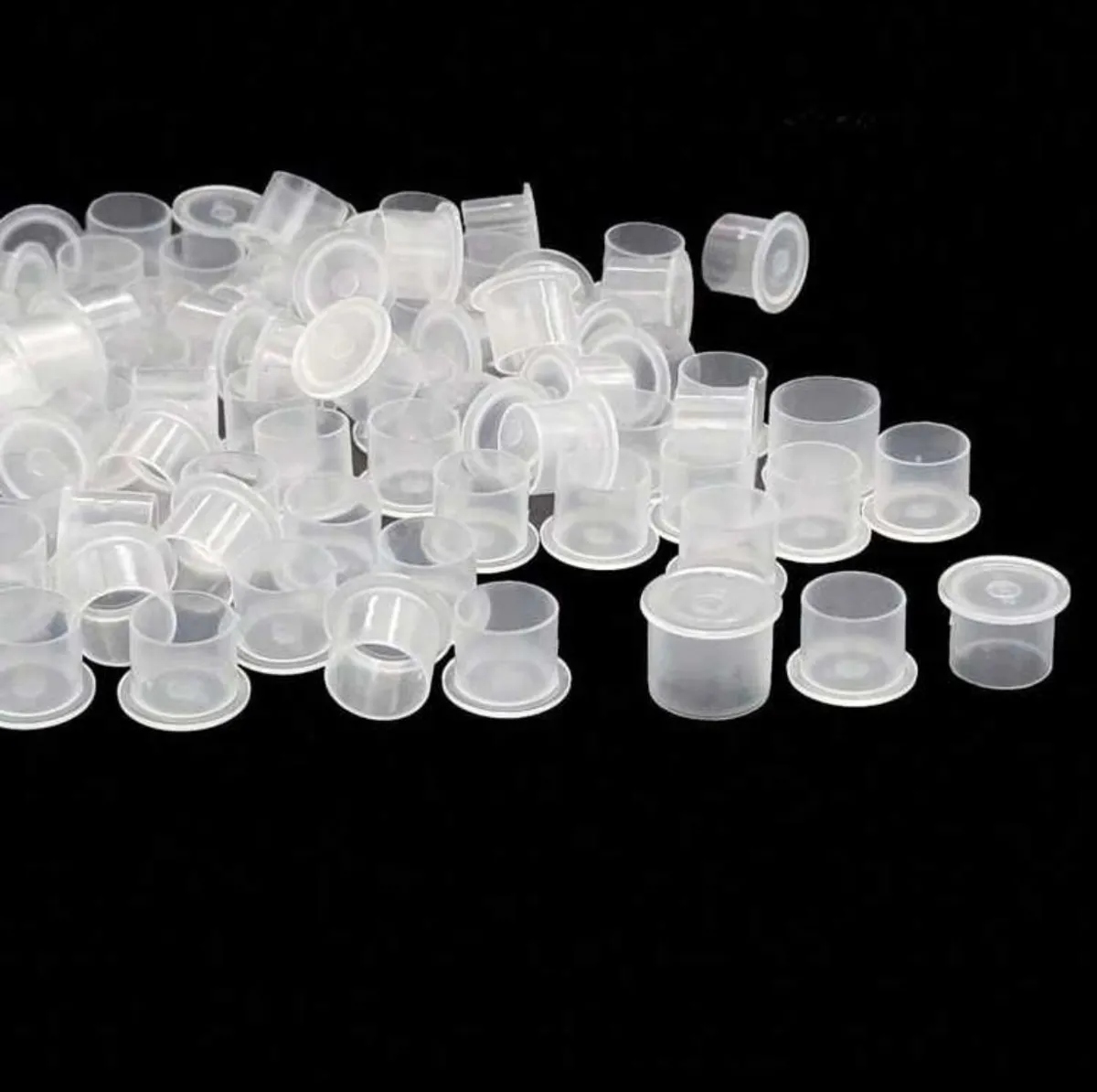 Tattoo Ink Cups 100PCS 17mm Big Tattoo Pigment Cups With Base Disposable Plastic Tattoo Ink Caps Cups For Tattoo Ink Tattoo Kits Supplies