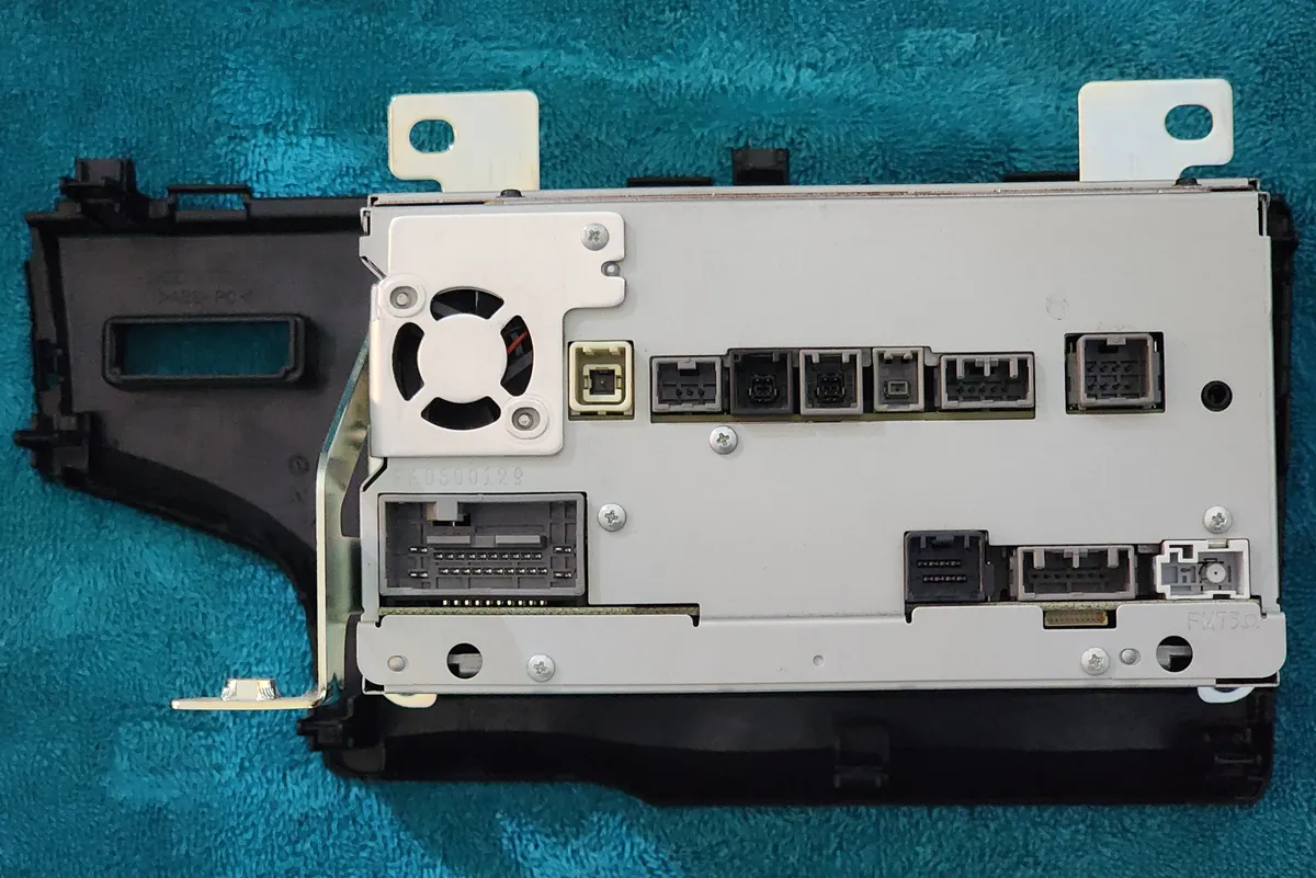 Original 2014-2017 Honda Fit Car Radio (Righ-Hand-Drive)