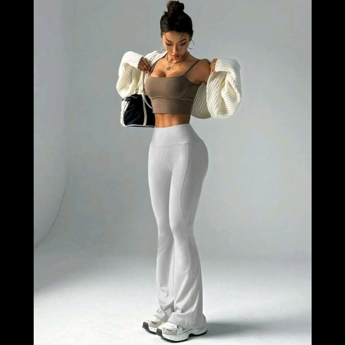 Casual Minimalist Butt-Lifting Peach Shaping Elegant Streetwear Three-Piece Set Body-Hugging High-Waisted Versatile Size L