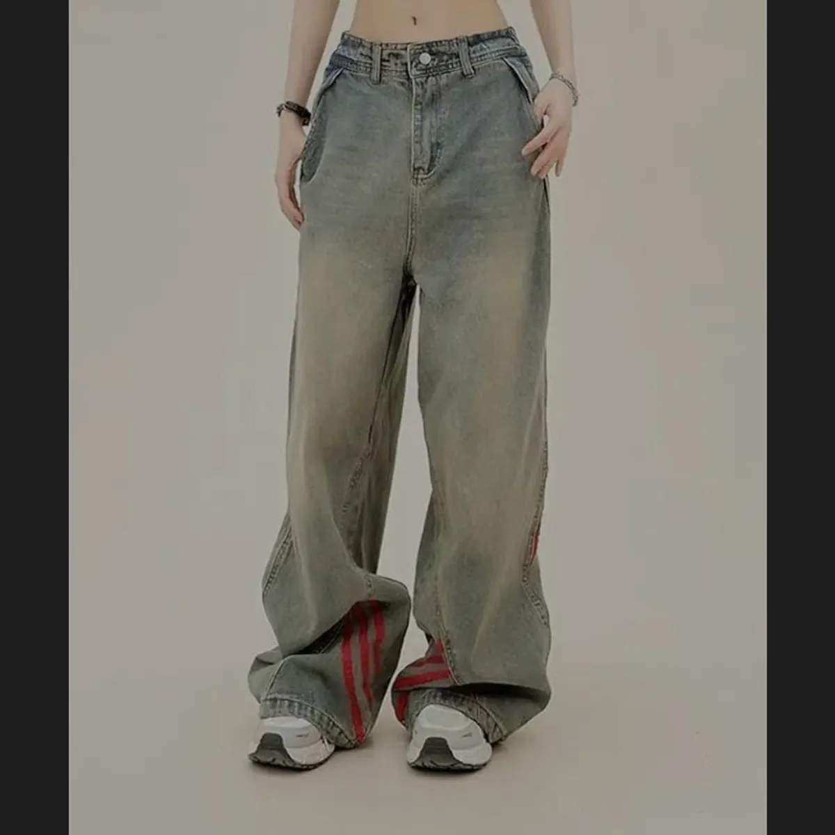 Vintage Grunge Red Striped Wide Leg High Waist Jeans Patchwork Casual Baggy Pants
Size XL