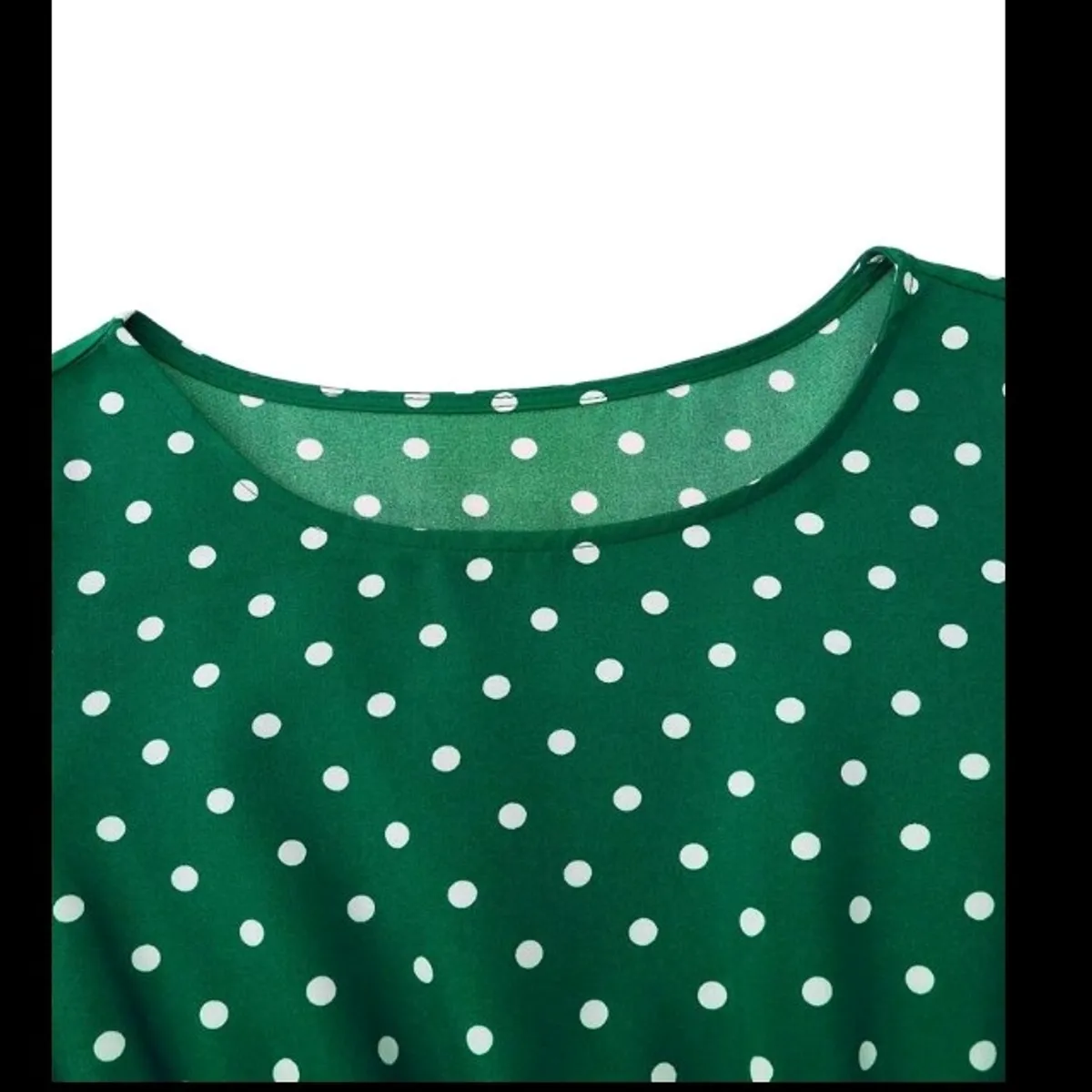 Polka Dot Printed Belted Dress. Size XL