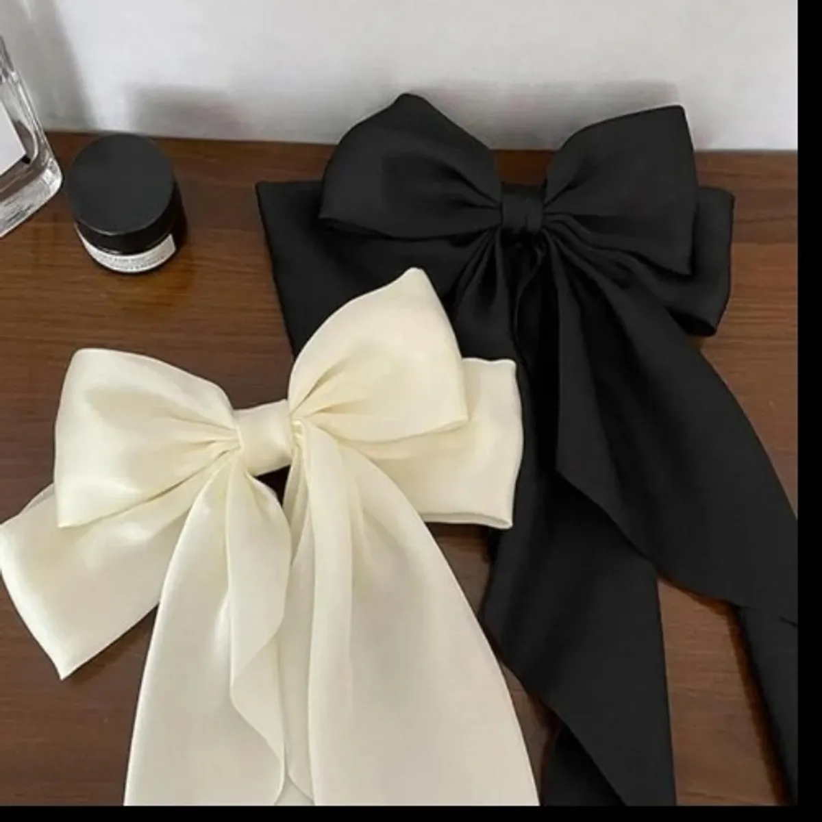 2pcs Elegant Solid Color Ribbon Bowknot Hair Clips Trendy Hair Decoration