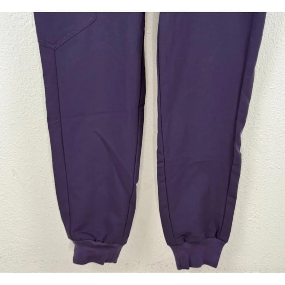 Women Zamora Jogger Scrub Pant Purple - Size: S