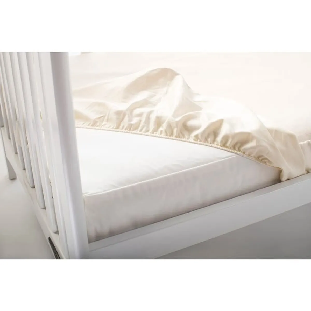 White Baby Crib Fitted Sheet