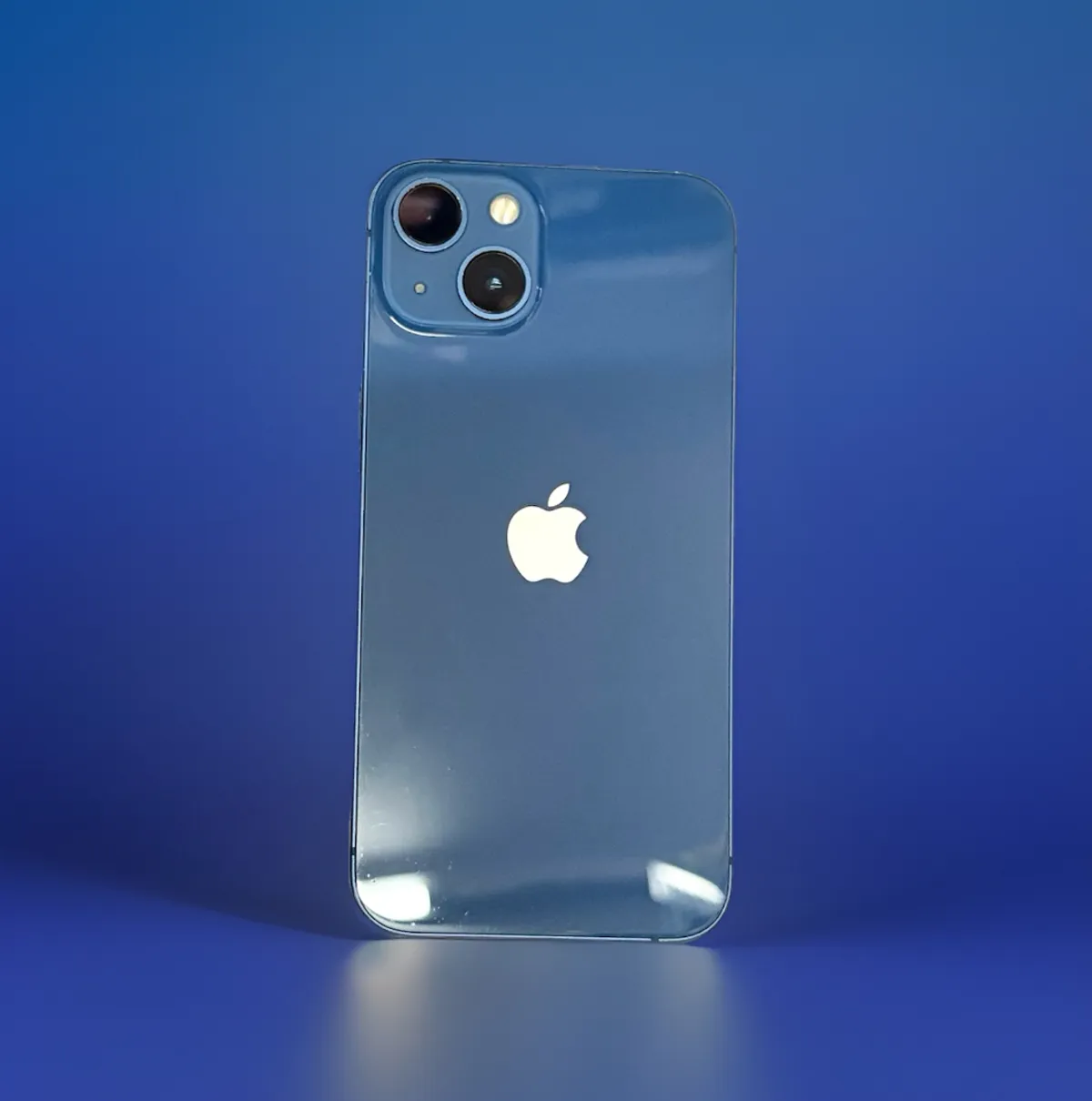 iPhone 13- (Unlocked)| Blue| Fully Functional| Good Condition