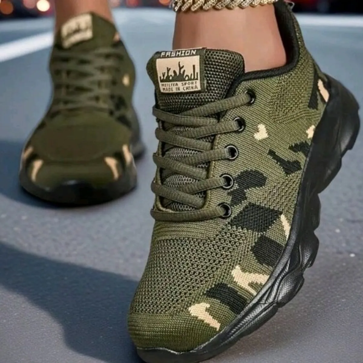 Women's Breathable Non-Slip Camouflage Casual Sports Sneakers-Size 9.5