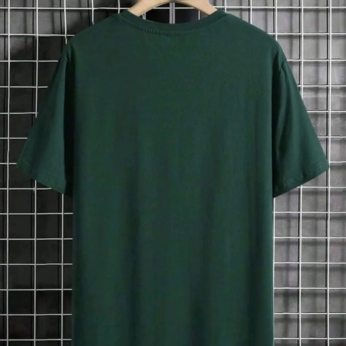 Homme Men Plus Cartoon Graphic Tee - Size: XL