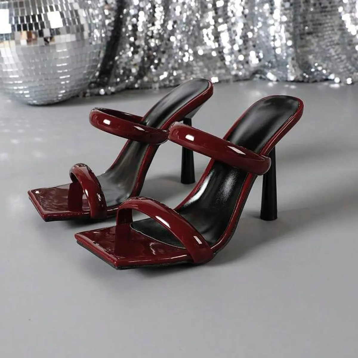 Women’s Burgundy Square Toe High Heels - Size 6.5