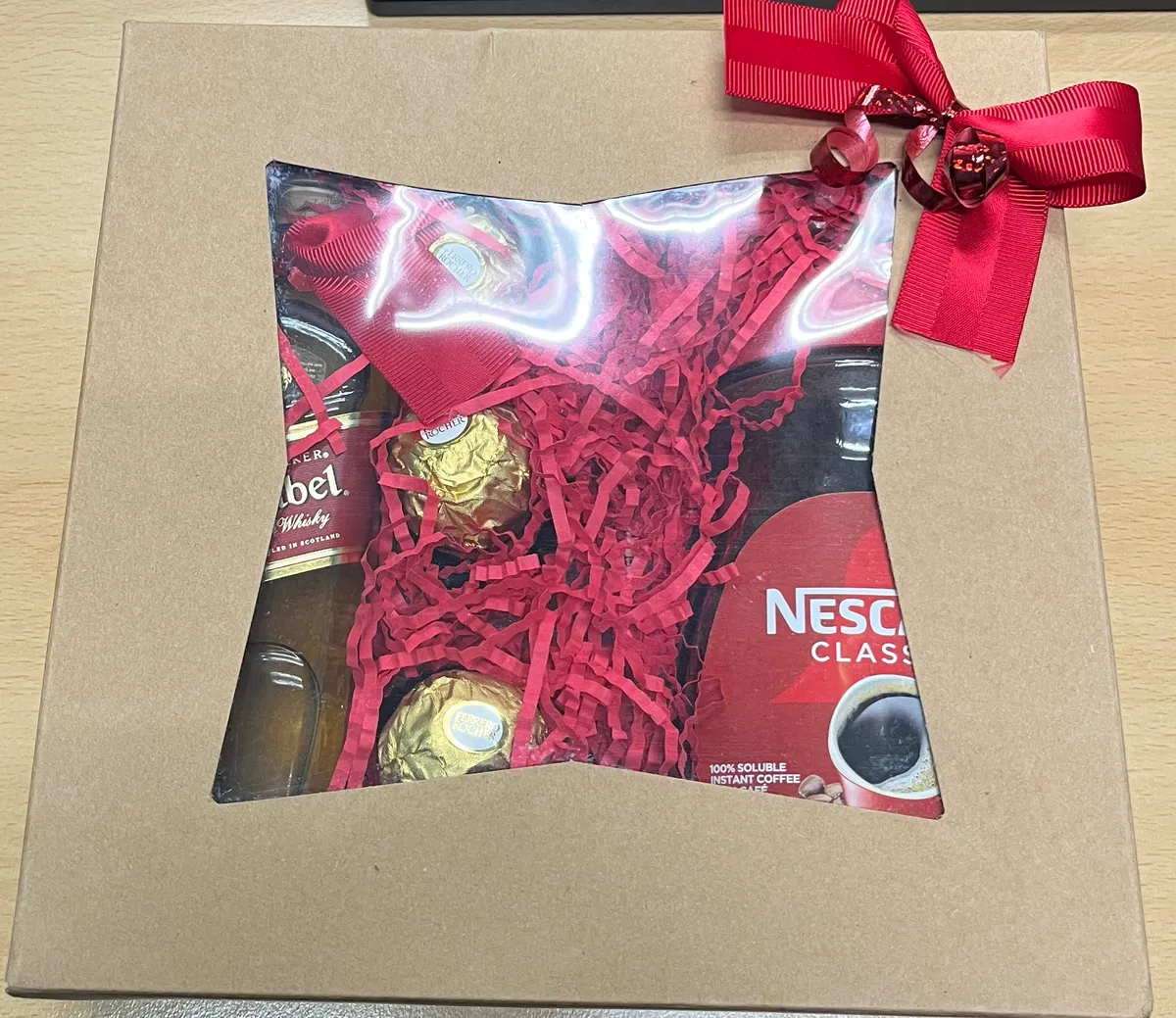 Johnnie Walker Red Label 20CL  Gift Box, Red/ brown, 8x8, Coffee, 8x8 box, 1lb