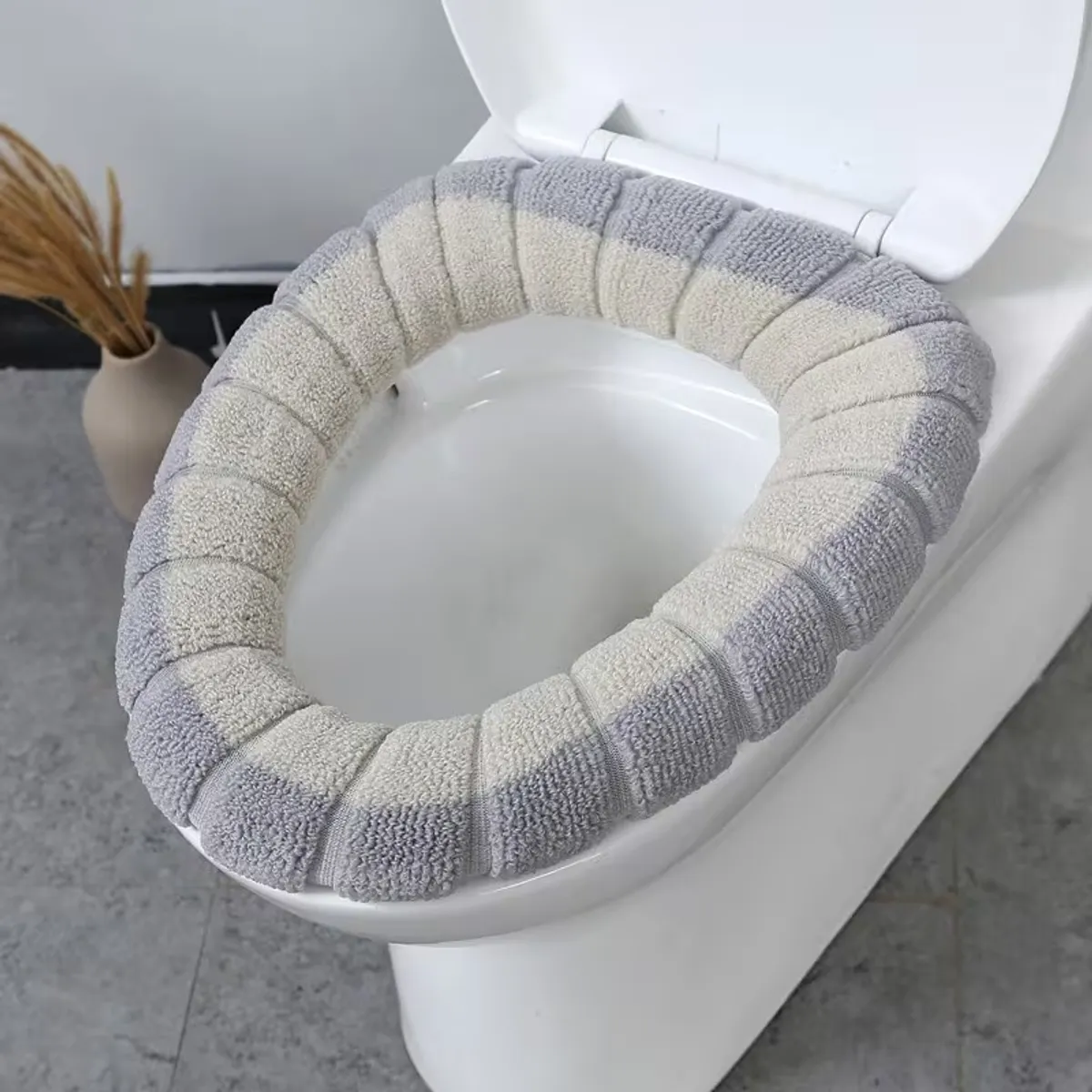 Winter Warm Toilet Seat Cover Mat Bathroom Toilet Pad Cushion with Handle