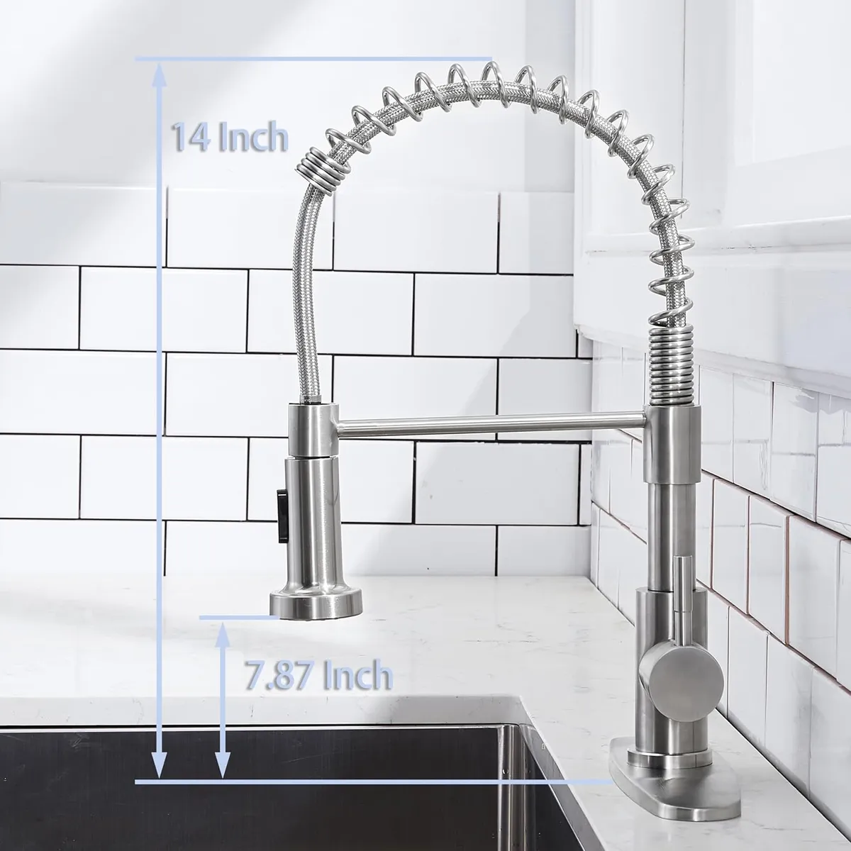 Kitchen Faucet with Pull Down Sprayer