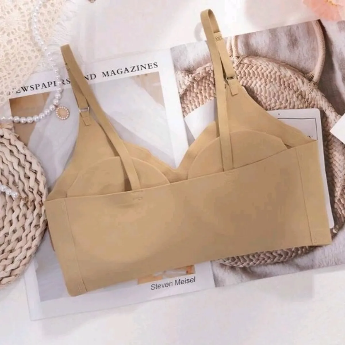 1pcs Women's Light  Brown Wireless  Seamless Nude Bra-Size L