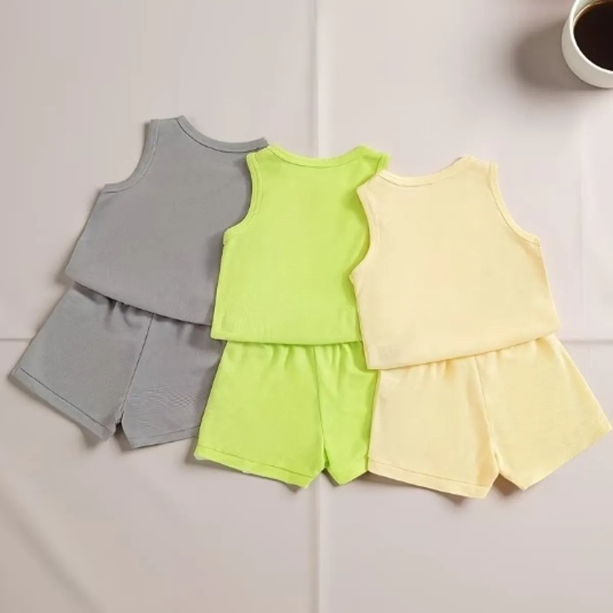 3/3pcs Boy Sleeveless Shorts Set Grey,neon Green & Cream- Size 9-12 M