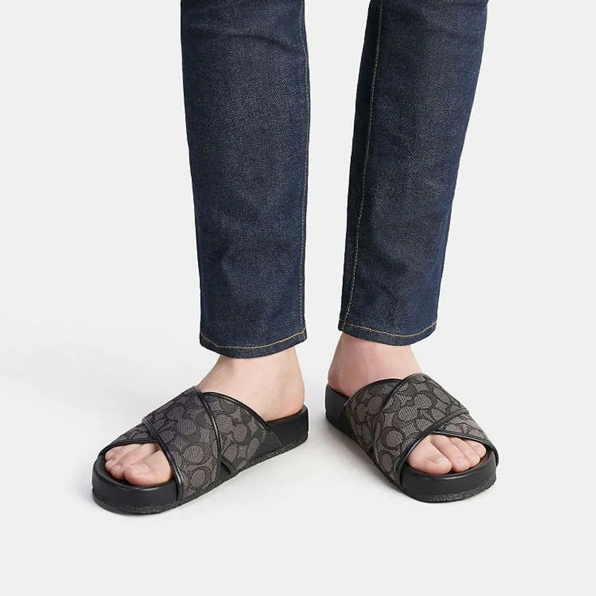 Coach Men’s Charcoal/Black Crossover Sandal   -Size 10