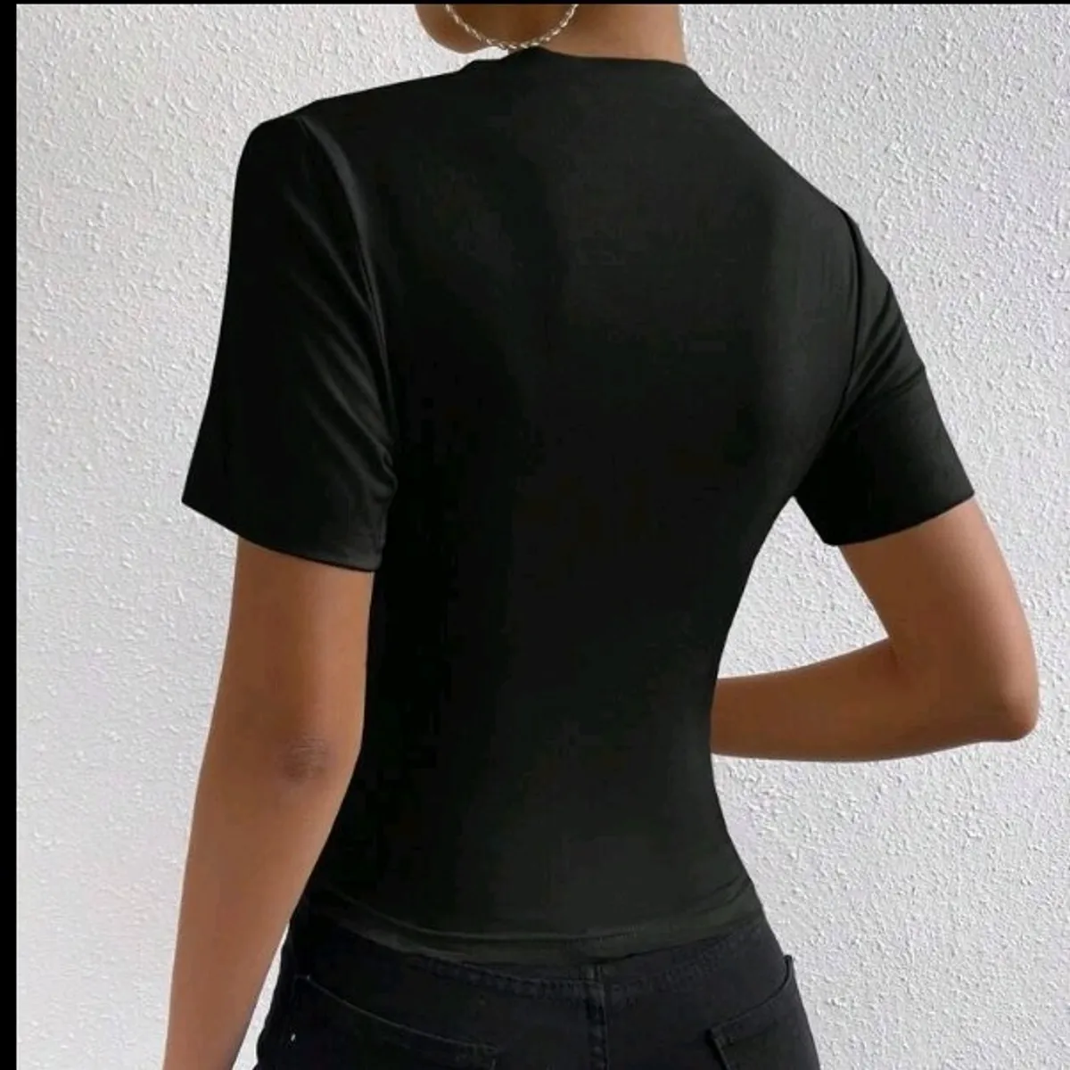 1 Black Ruched Mock Neck Tee-Size L