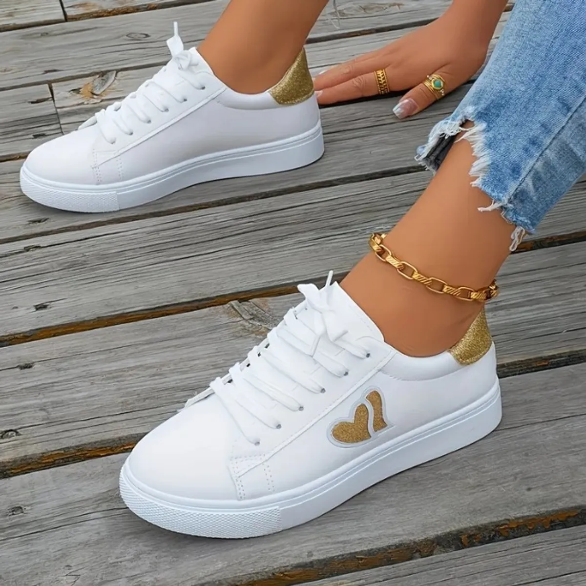 Women's Breathable White Low-Top Sneakers - Size 7.5