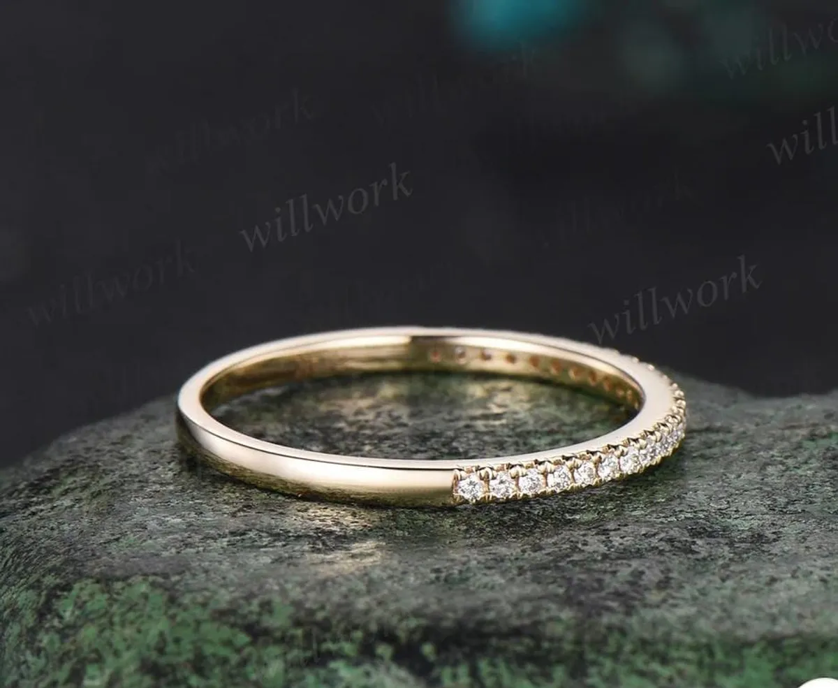 Women's Gold Ring - Size 10