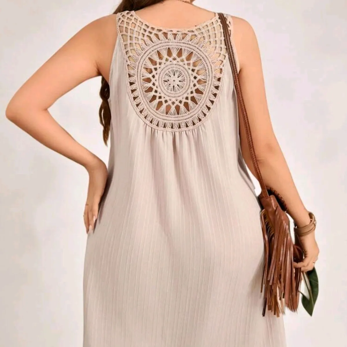 Plus Size V-Neck Hollow Out Loose Sleeveless Dress - Size: 2XL