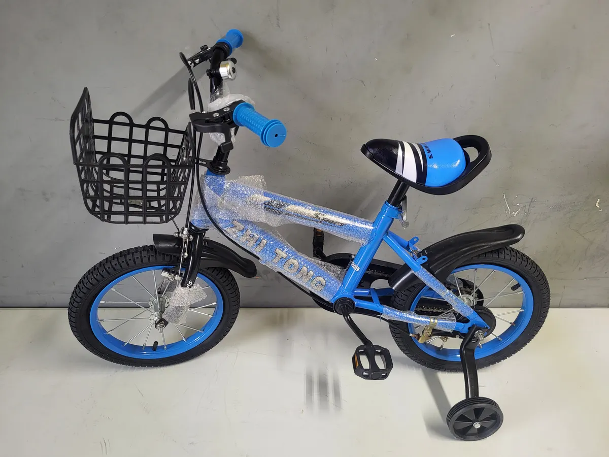 14" Bicycle with Training Wheels