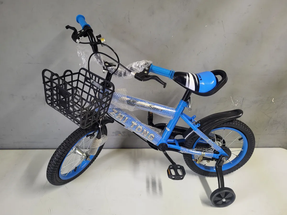 14" Bicycle with Training Wheels
