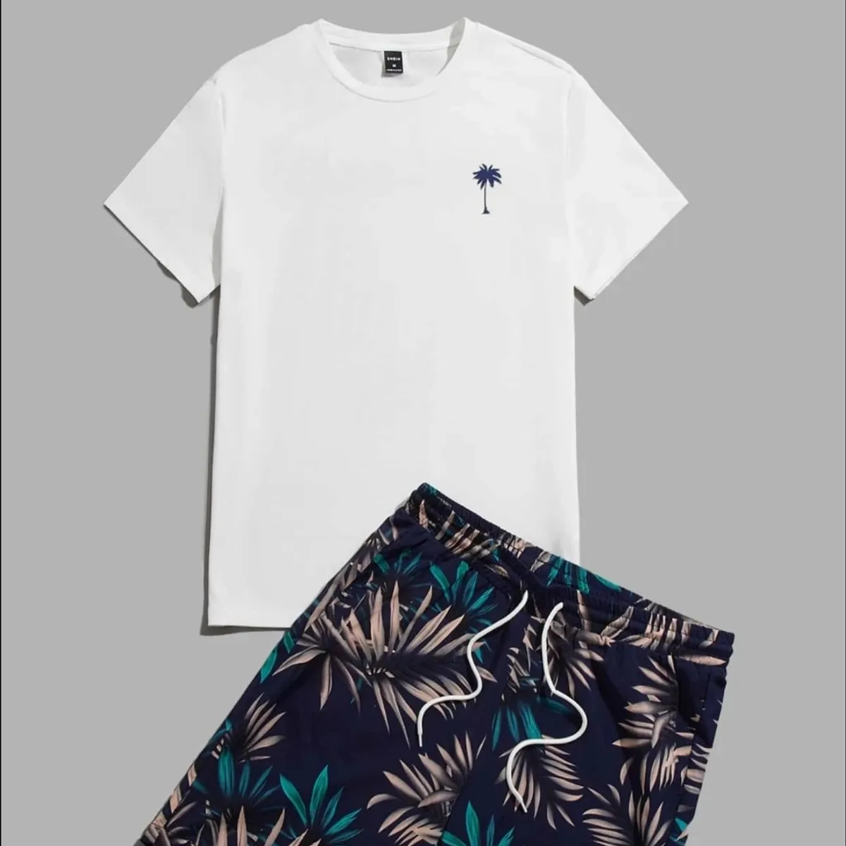 Men'S  White  Coconut Tree Print T-Shirt  With  Tropical Shorts Set-Size S