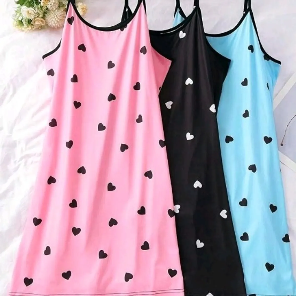 3pcs Women Heart Printed Pajama Set-Size 3XL