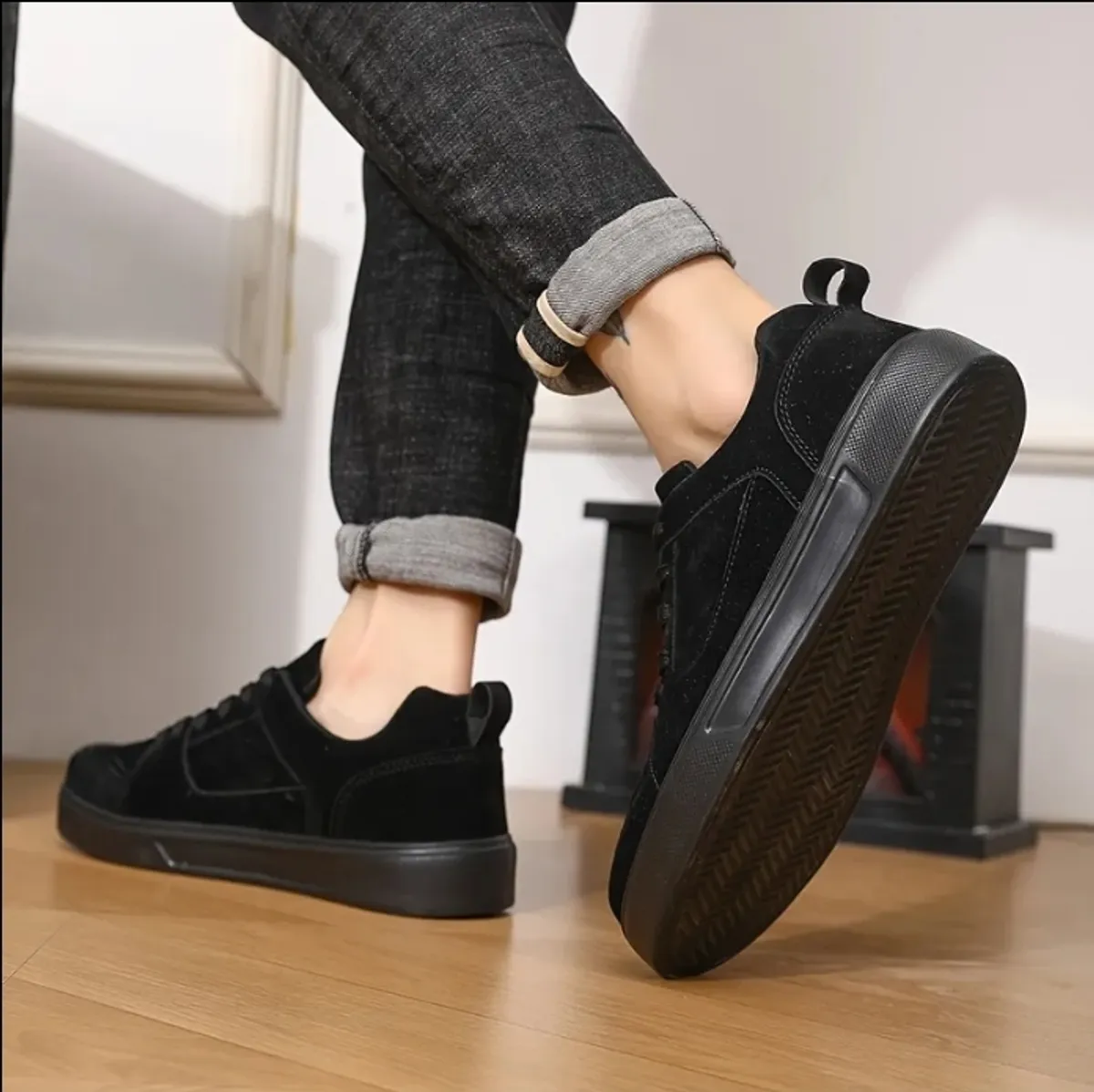 Men's Black Shoes, Anti-Slip, Shock-Absorbing Soft Sole Sneakers -Size 9