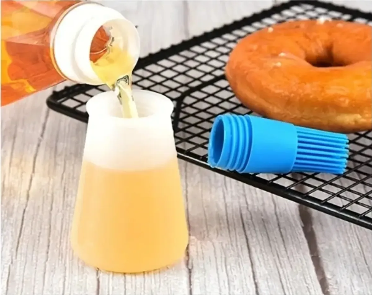 Silicone Oil Bottle with Brush