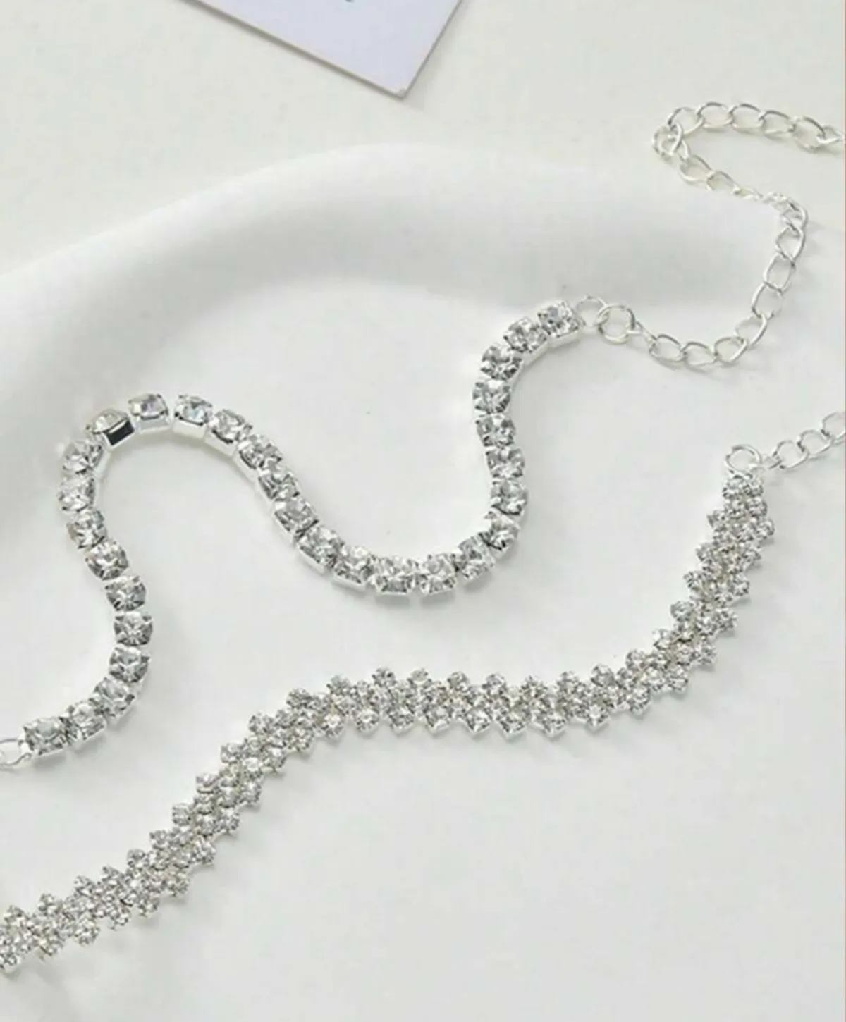 2 PCS  Fashionable Asymmetrical Diamond Inlaid Anklet