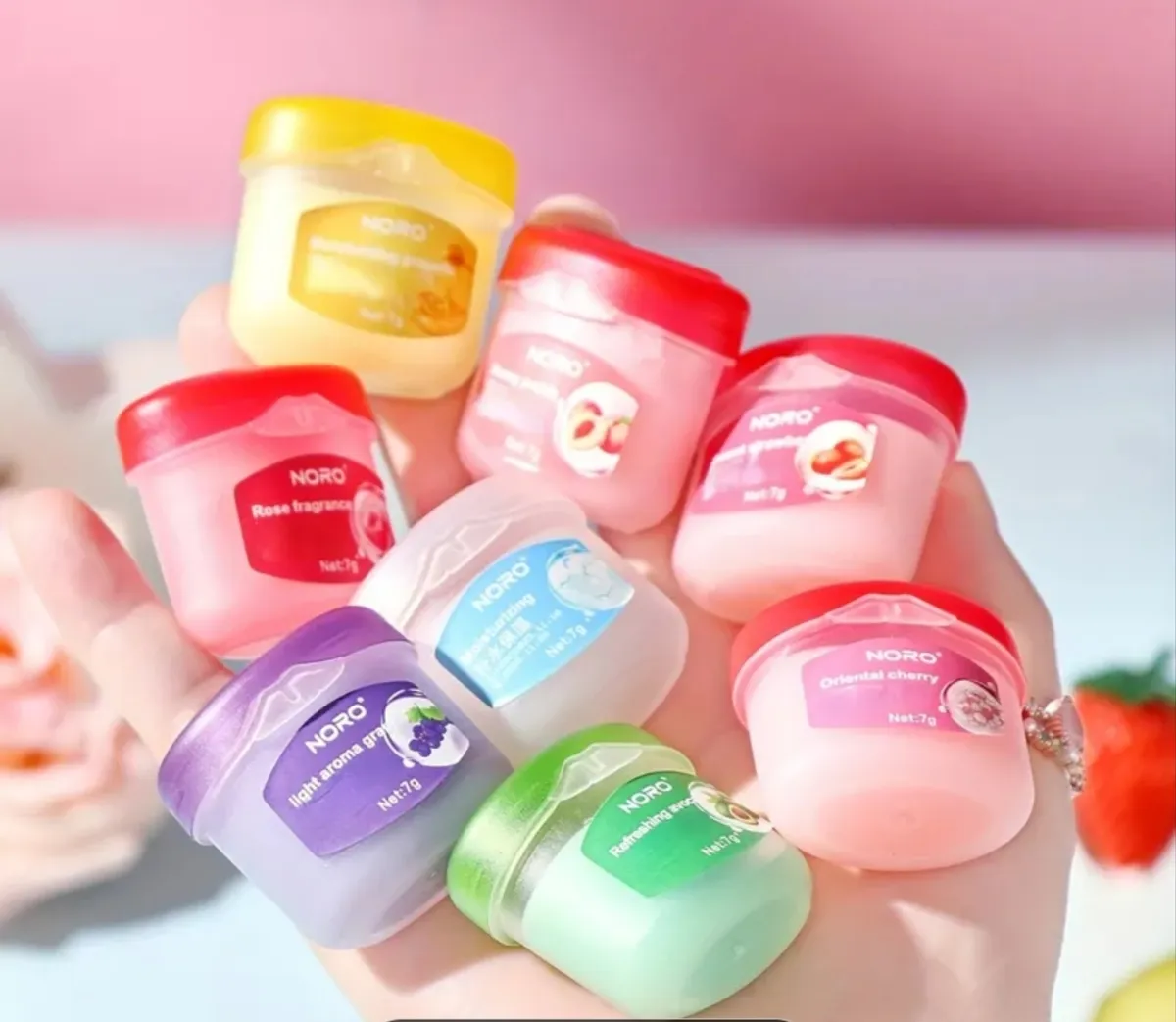 8 PCS  Lipstick Gift Set, Featuring 8 Fruity Flavored