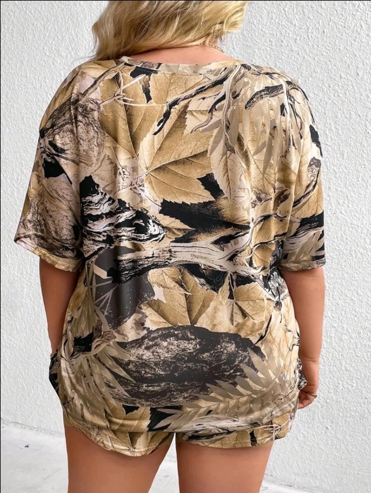 2pcs Plus Size Tie-Dye Letter Print Crew Neck Short Sleeve T-Shirt And Shorts Set - Size 1XL