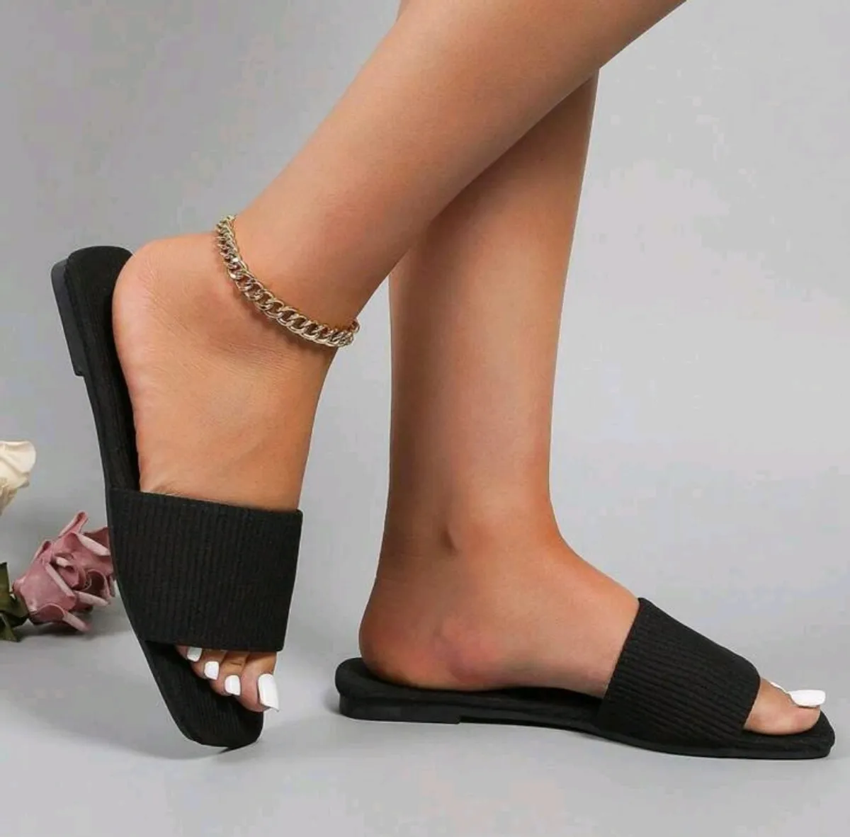 Women Fashion Flat Sandals ( Colour Black ) - Size 41