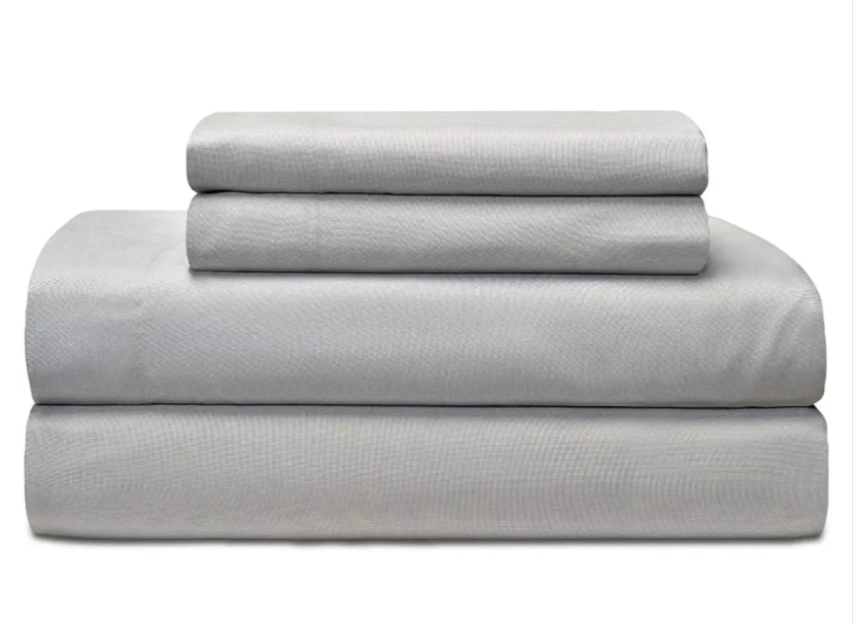 Fairfield Square 8- Piece Reversible Cal King Bed Ensemble Includes 4- Pieces Sheet Set