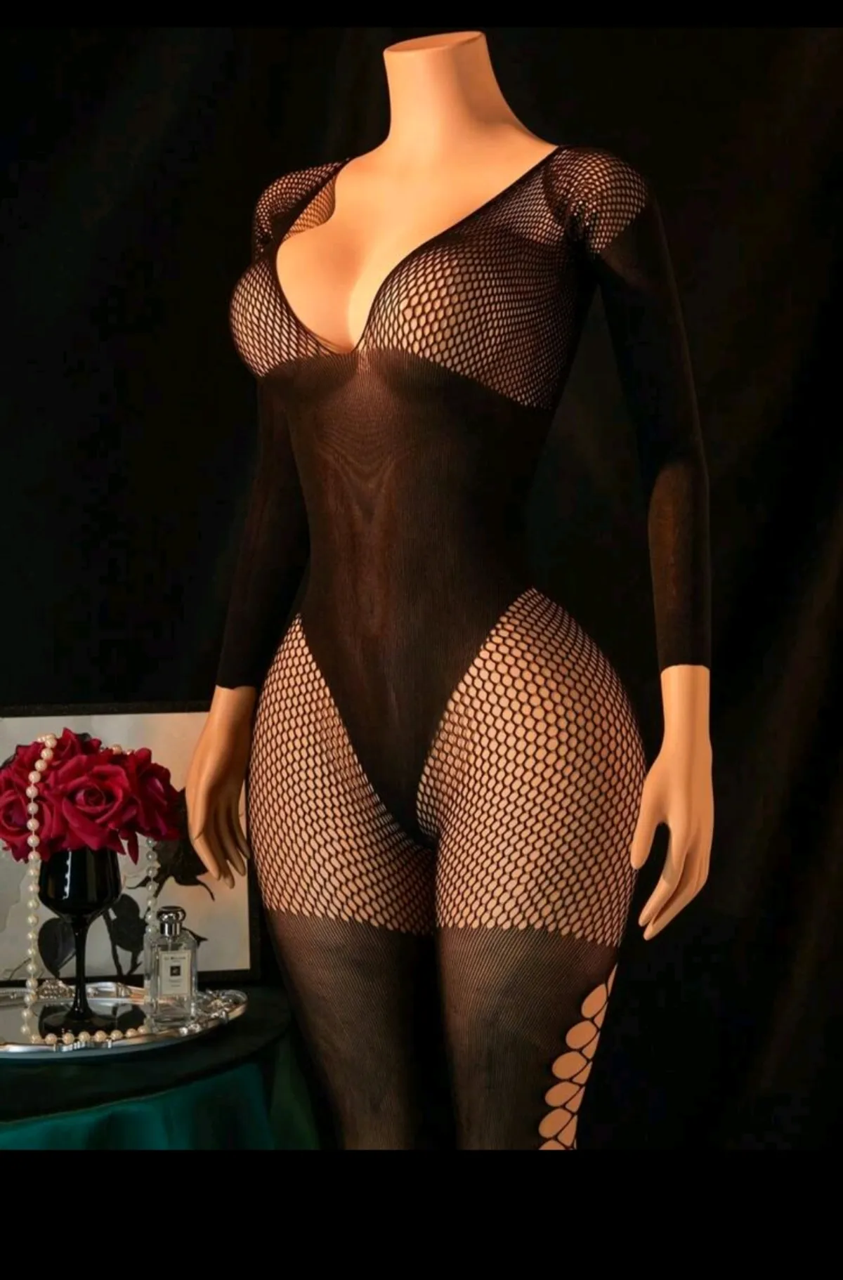 Women's Sexy Lingerie Long Sleeve Deep V Neck Hollow Out Bodysuit Fishnet Mesh Cutout Bodystocking Seductive Lingerie Night Wear
