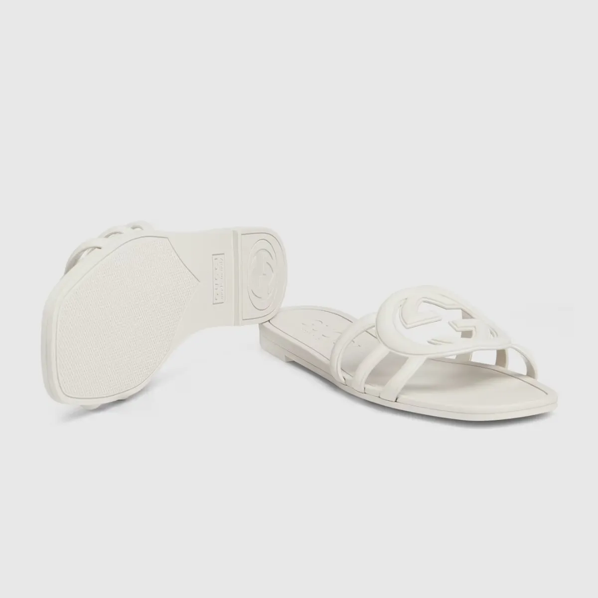 Women's Interlocking G Slide sandal - Size 6