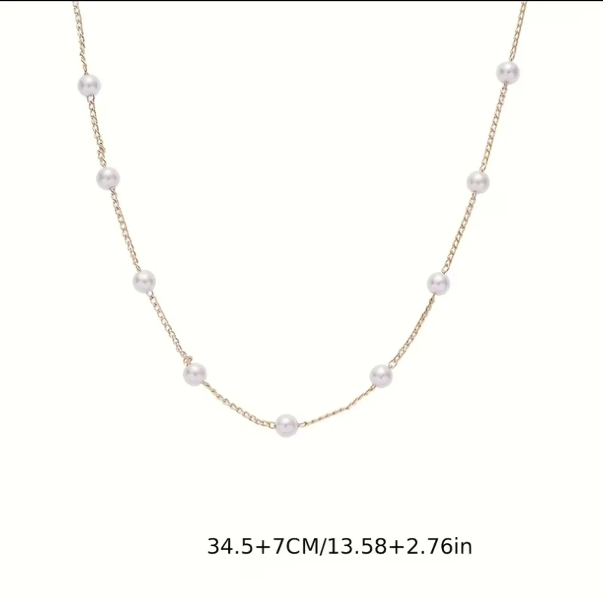 A Stylish, Elegant, and Minimalist Hip-hop Choker Necklace with Chain Design