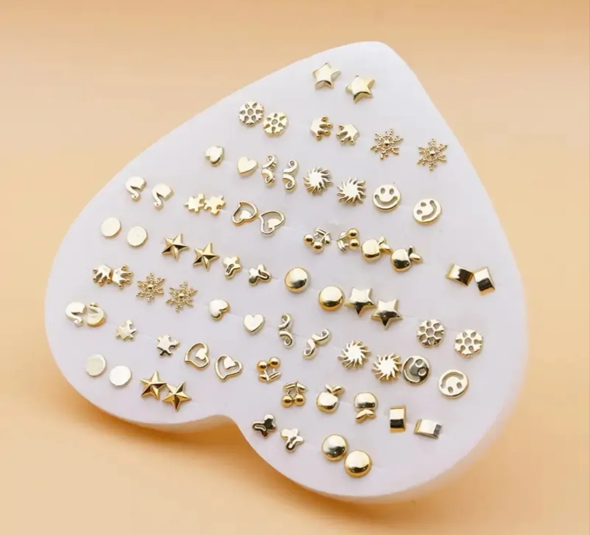36 Pairs of Easy Fashion Versatile Random Mixed Style Plastic Women's Stud Earrings Set