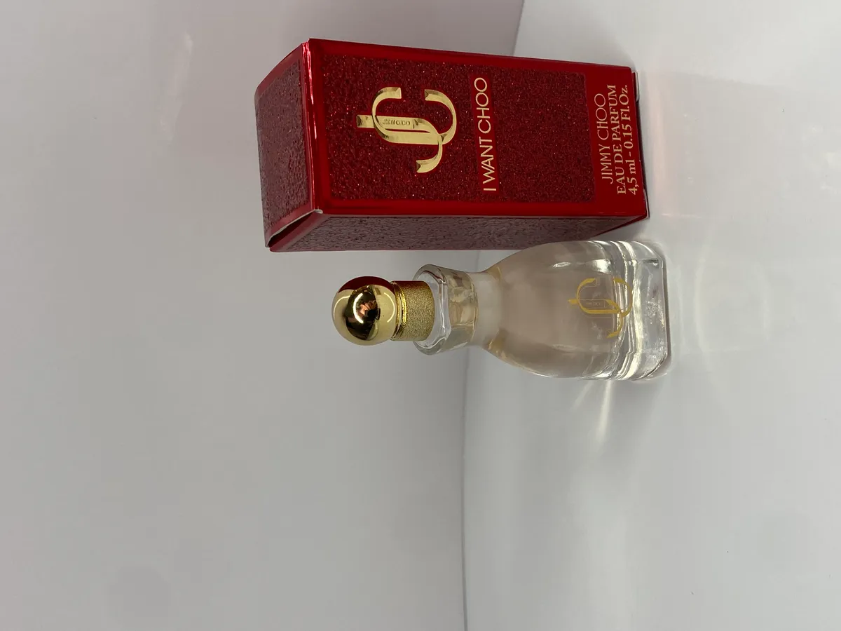 Jimmy Choo I Want Choo Eau de Parfum
Miniature 4.5ml