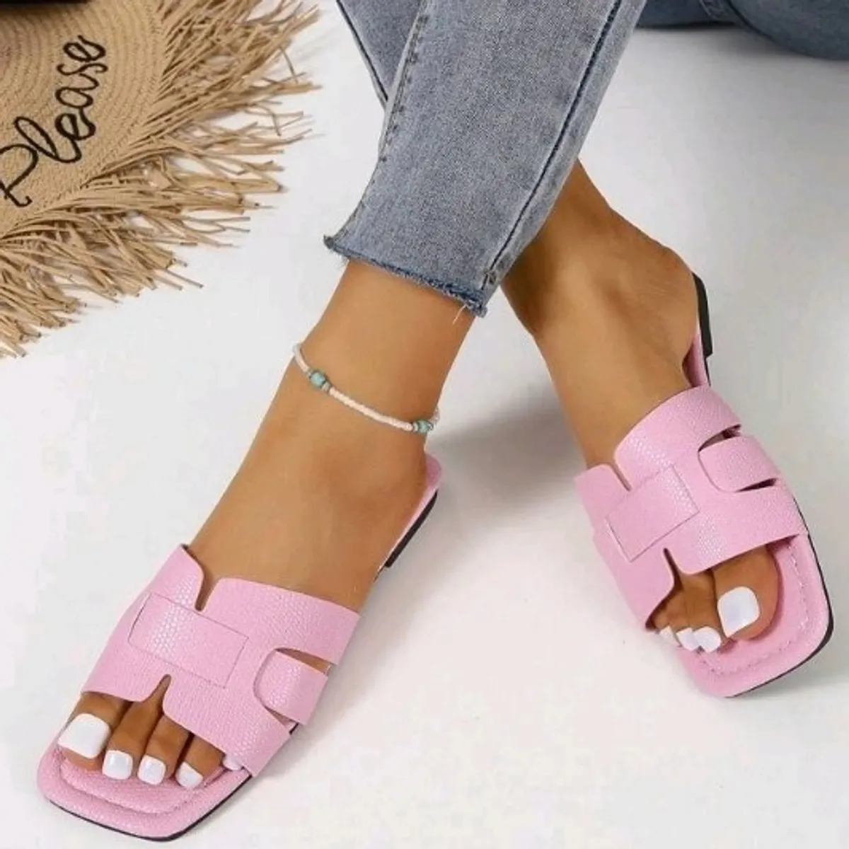 Women Pink Square Toe Flat Slippers-Size 8/9