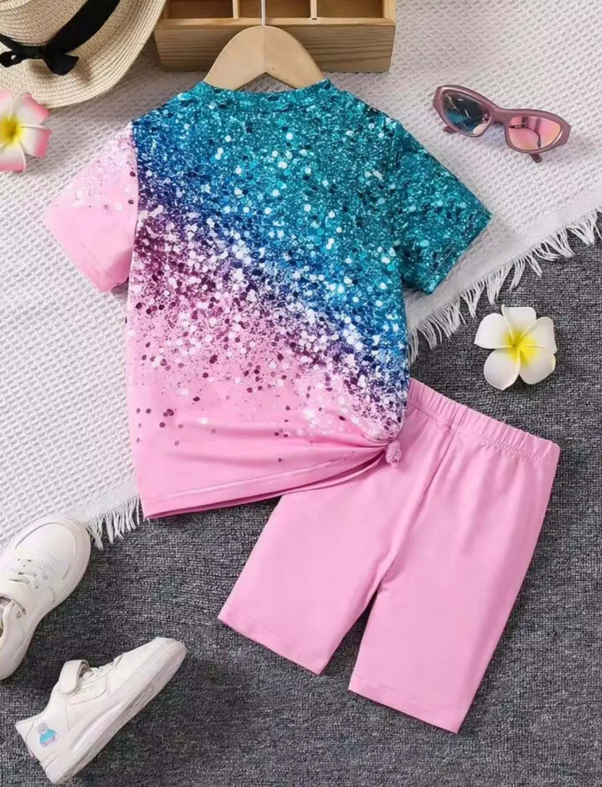 2pcs/Set Young Girl Crew Neck Short Sleeve Allover Print Shirt & Elastic Waist Casual Pants Set - Size 7Y