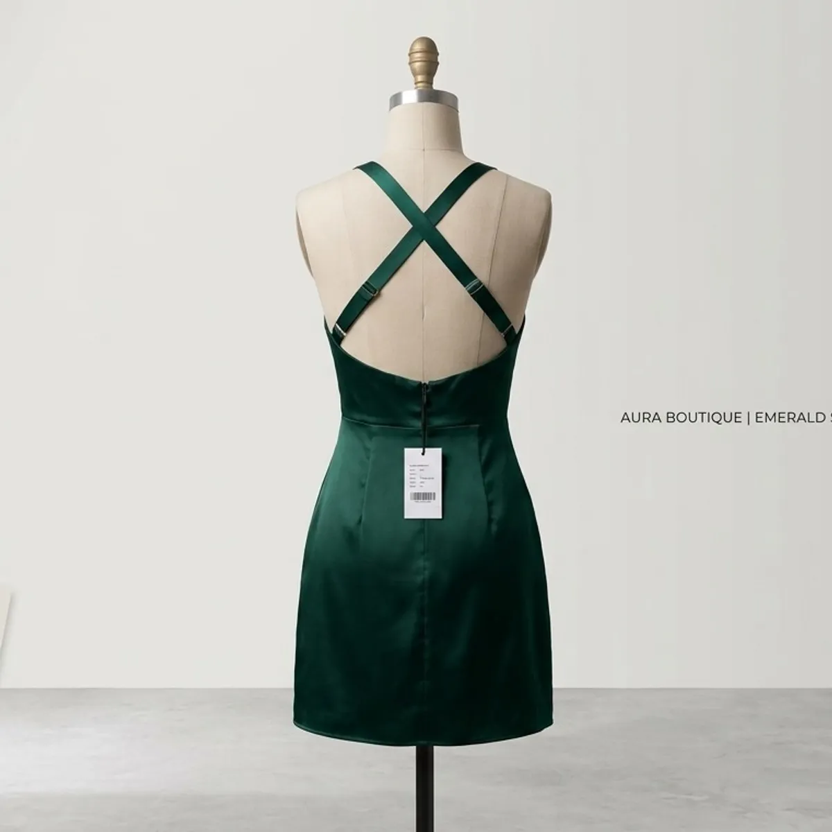Women's Emerald Green Draped cowl Neckline, Spaghetti Straps, and a Ruched Tulip Hem-Size L