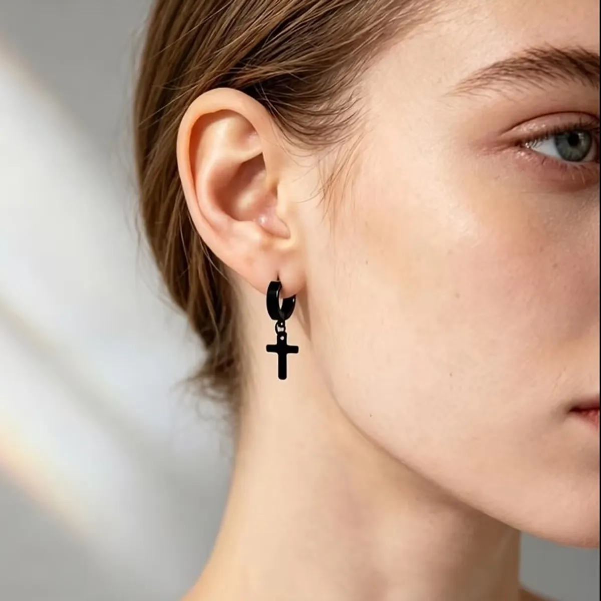 1 Pair-316 316L Stainless Steel Cross Dangle Huggie Hoop Earrings , Black
