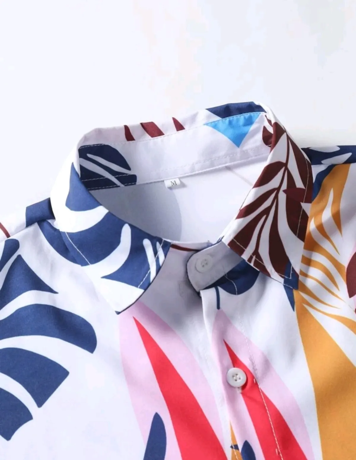 Men's White Floral Tropical Print Shirt & Shorts Set - Size M