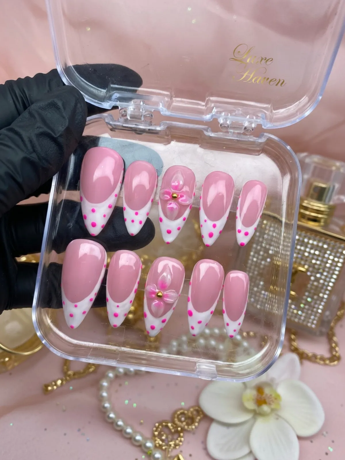 Pink Aura French Tips (medium)