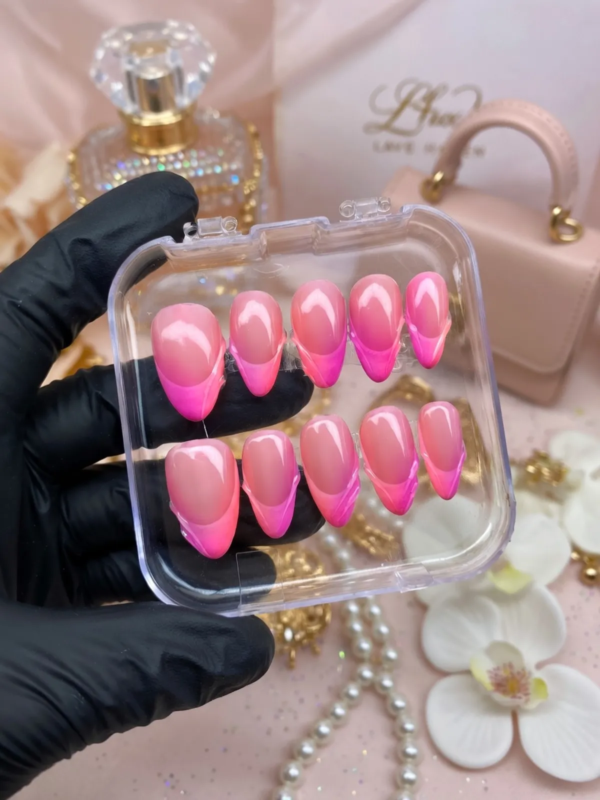 💗 Barbie Glow French (medium
