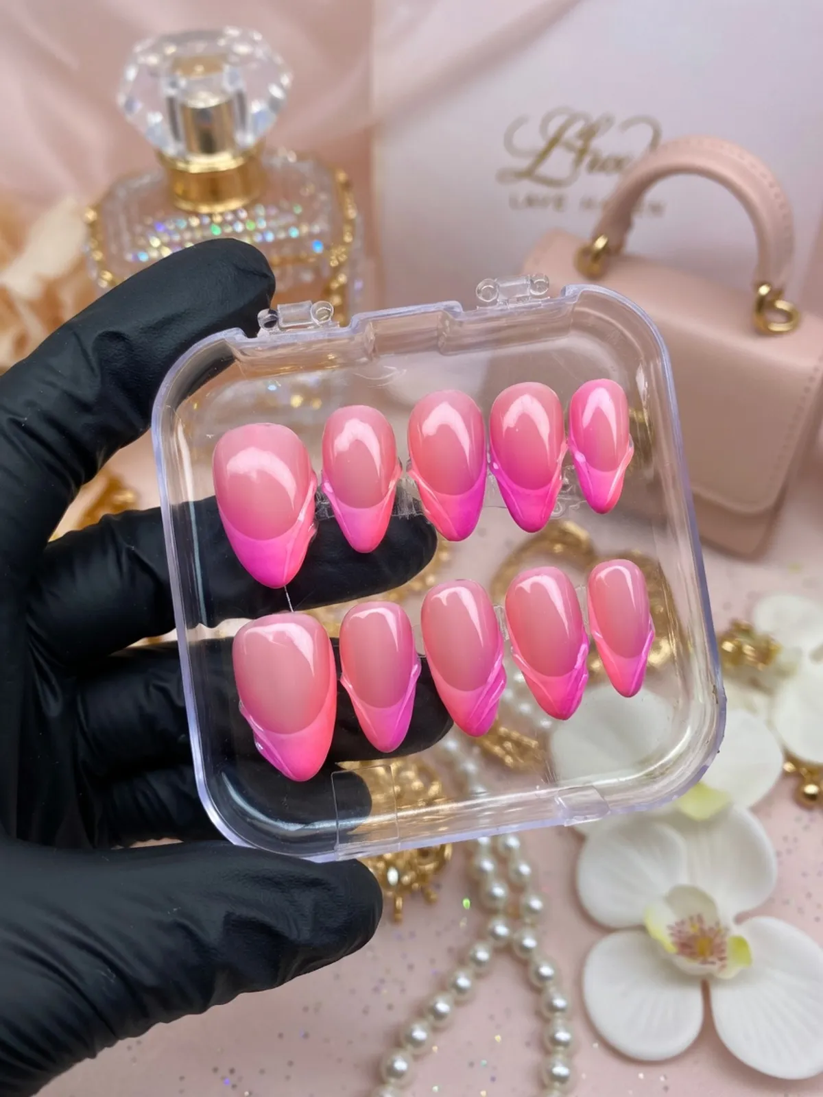 💗 Barbie Glow French (medium